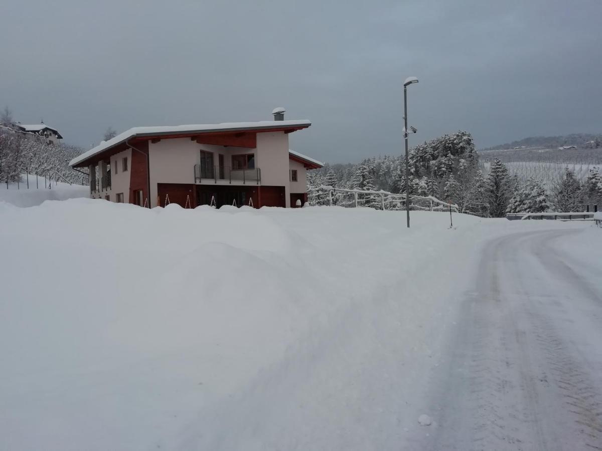 サンゼーノ Agritur I Colori Bed & Breakfast エクステリア 写真
