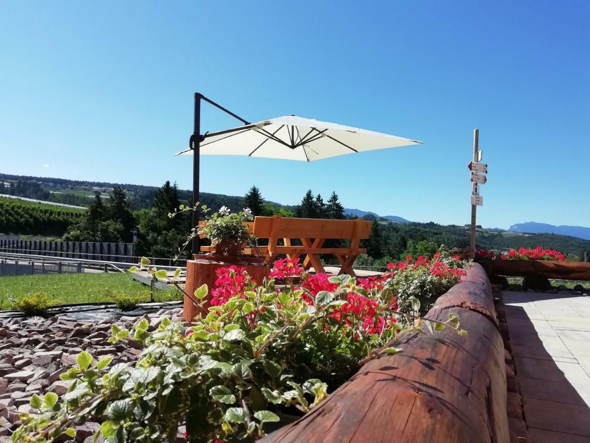 サンゼーノ Agritur I Colori Bed & Breakfast エクステリア 写真